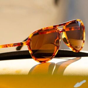 Goodr Mach G - Amelia Earhart Ghosted Me